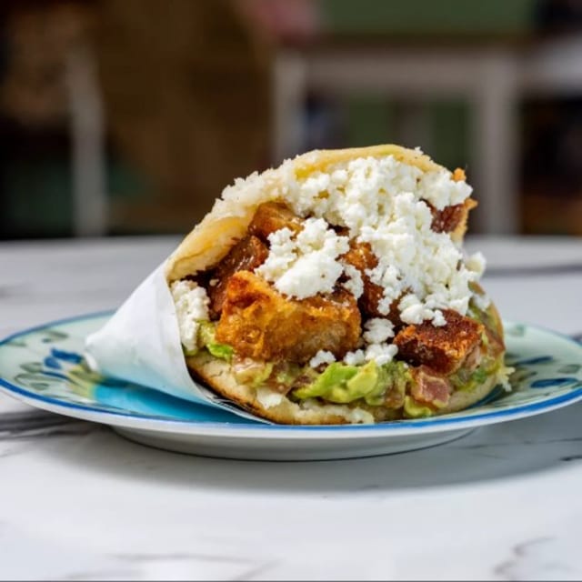 La Mexicana.